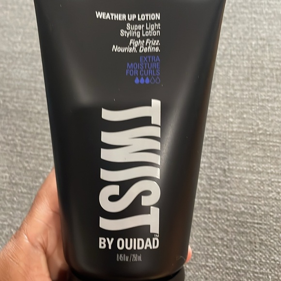 COPY - Twist by Ouidad Weather Up Lotion & 💜Curl Goals Moisture leave in condit… - Picture 7 of 11